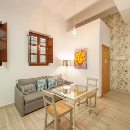 Apartament Monkeys Castilla Triana *