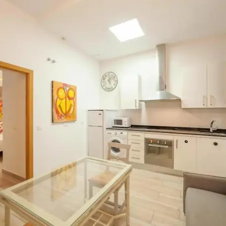 Apartament Monkeys Castilla Triana *